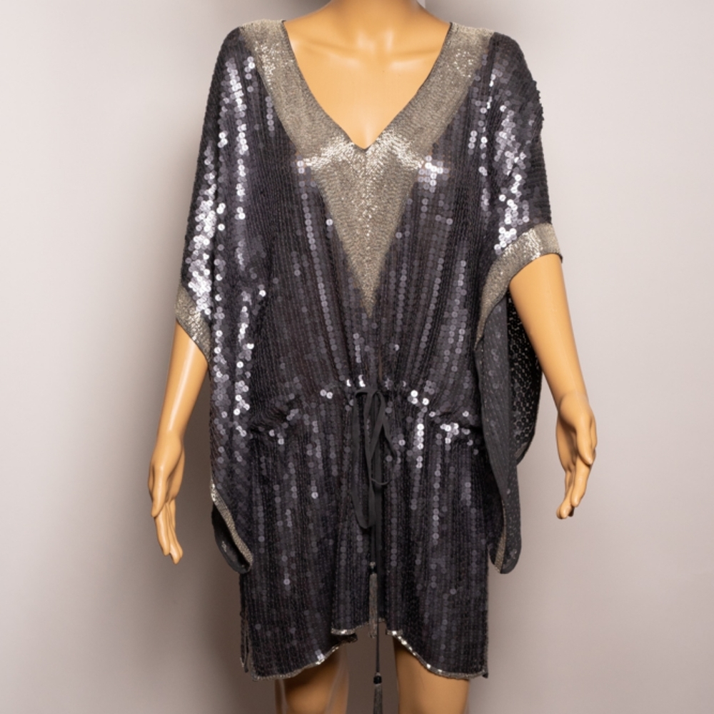 NWT -  Camilla dress/top or 👙 cover up. Collectors item!!